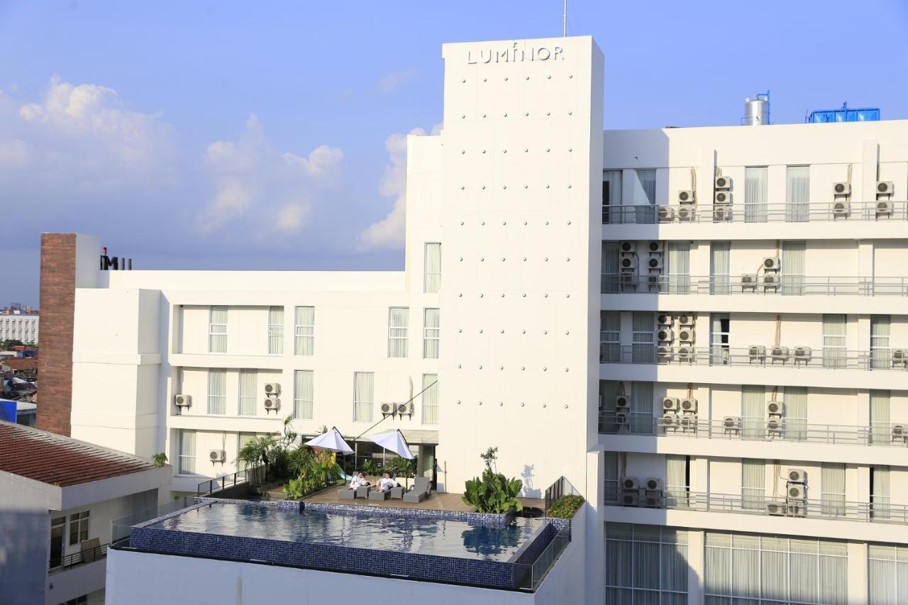 Luminor Hotel Purwokerto By Wh ภายนอก รูปภาพ