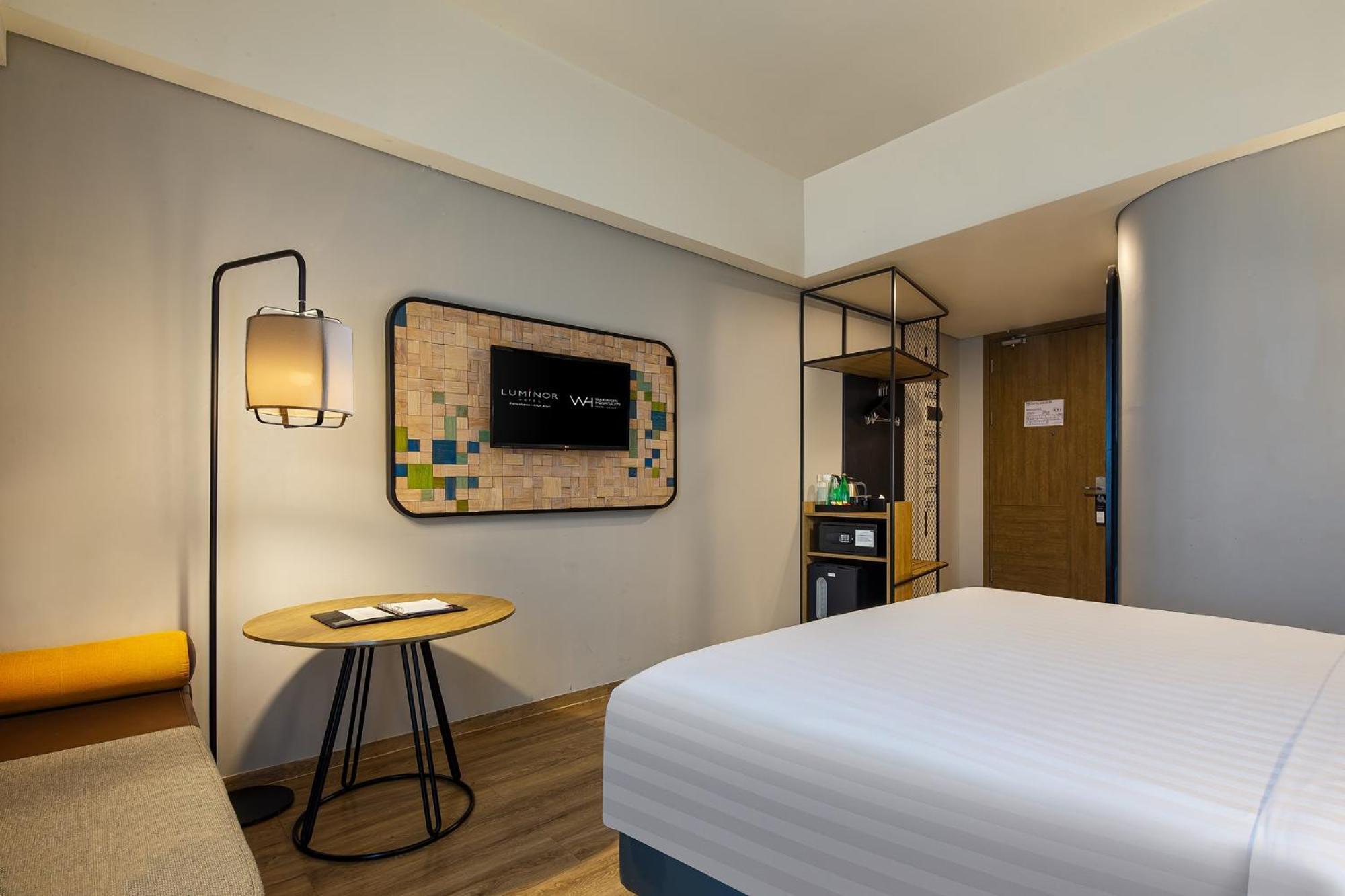 Luminor Hotel Purwokerto By Wh ภายนอก รูปภาพ